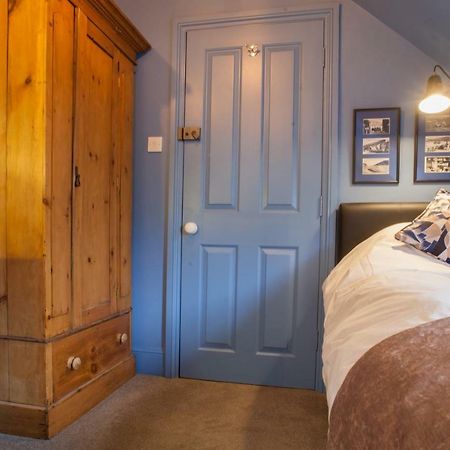 Bed and Breakfast Hill View House Dartmouth Exterior foto