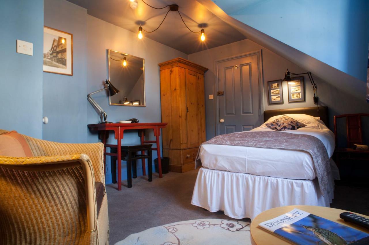 Bed and Breakfast Hill View House Dartmouth Exterior foto