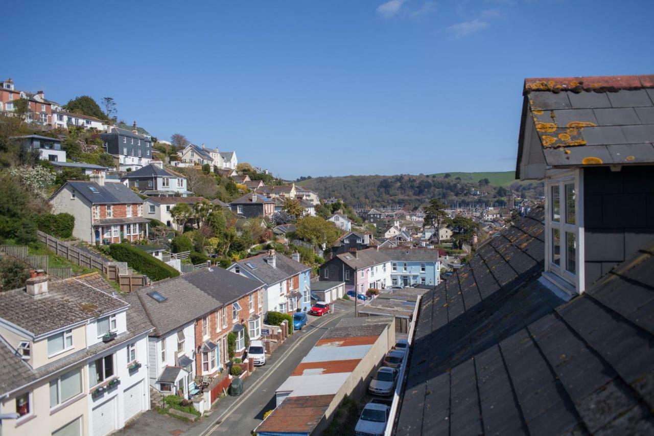Bed and Breakfast Hill View House Dartmouth Exterior foto